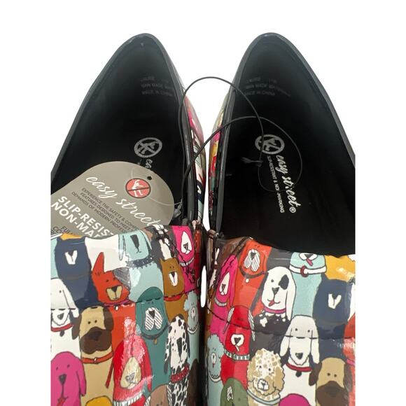 Easy Spirit Laurie Slip -Resistant Clogs Women’s Size 11-Fun Dog Print New - Picture 2 of 9